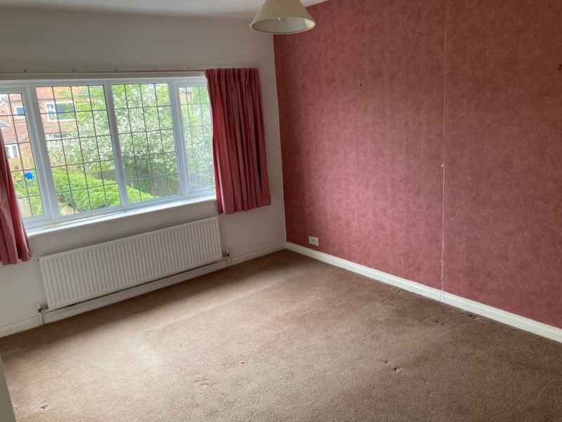 112 Moor Drive Lot 29 on 25/05/22 Venmore Auctions