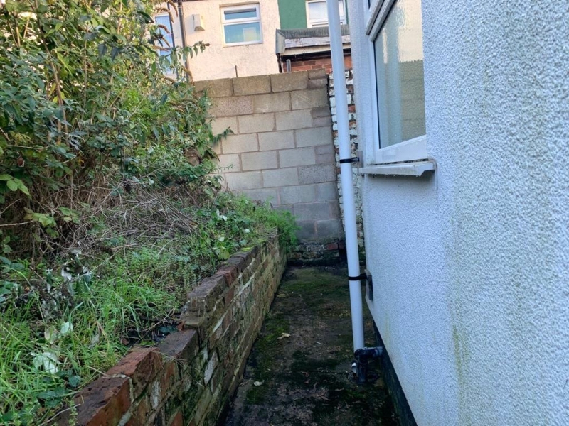 4 Back Westminster Road Lot 25 on 07/12/22 Venmore Auctions