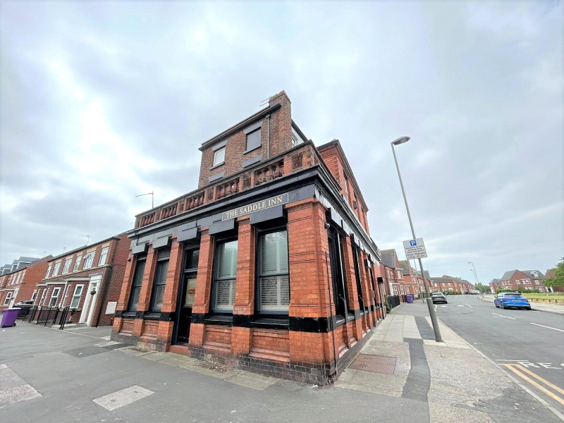 The Saddle Inn 86 Fountains Road Lot 6 on 25/10/23 Venmore Auctions