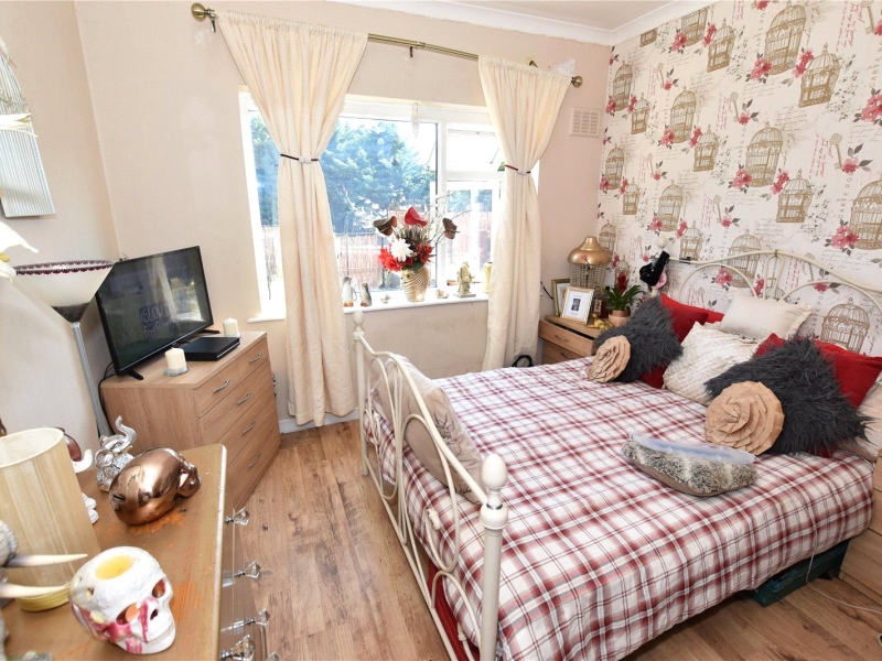 107 Royden Road Lot 41 on 06/12/23 Venmore Auctions