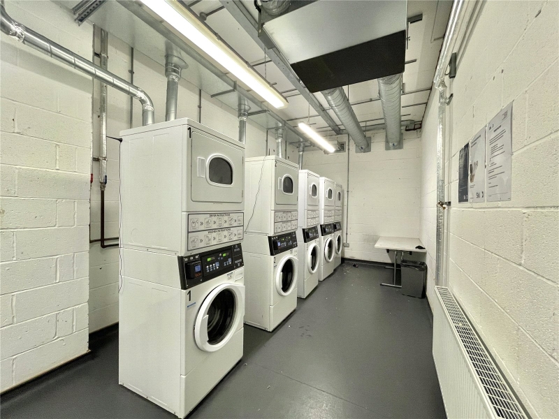 Flat 355 Queensland Place 2 Chatham Place, (Room G, Cluster 67), L7 3AA